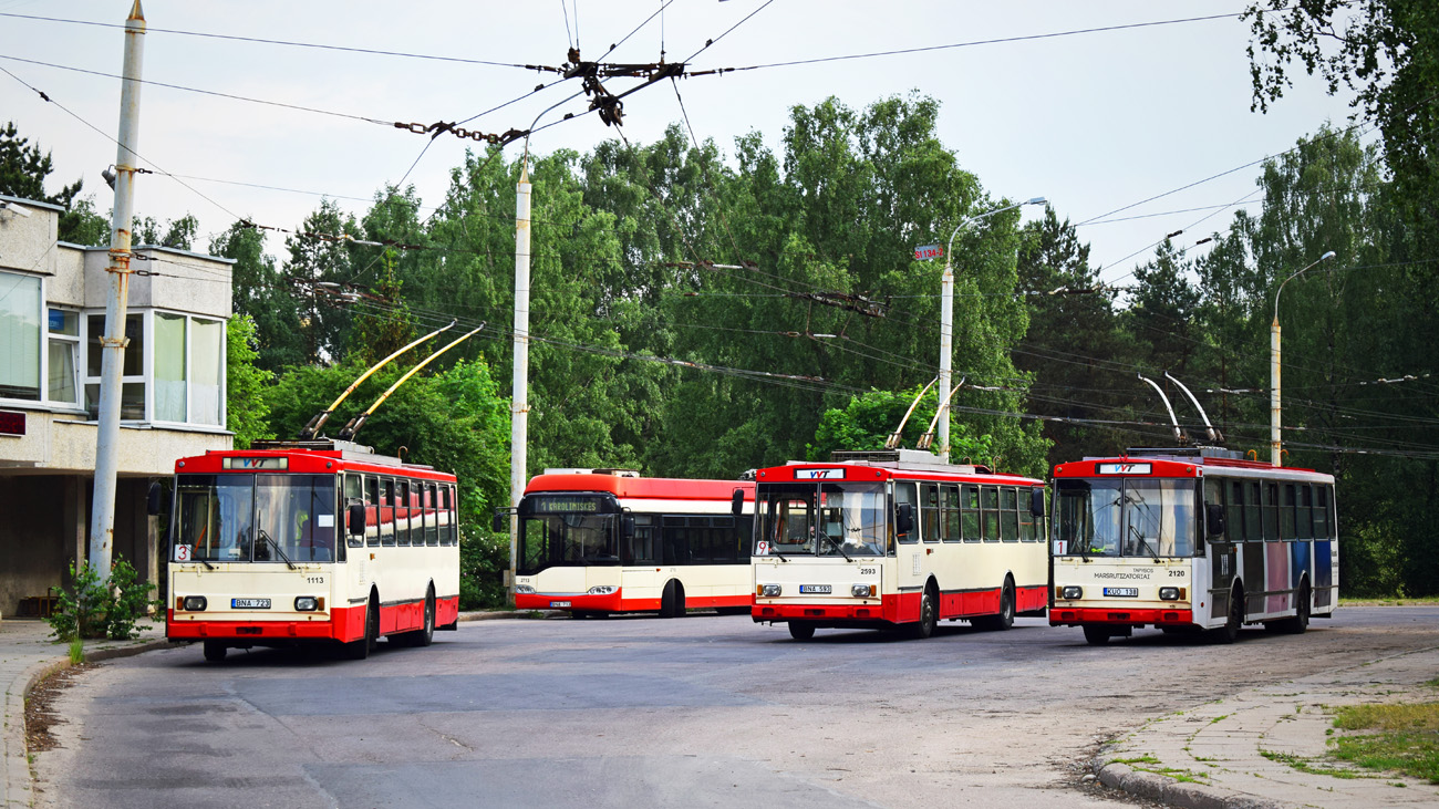 Вильнюс, Škoda 14Tr10/6 № 1113; Вильнюс, Škoda 14Tr13/6 № 2593; Вильнюс, Škoda 14Tr10/6 № 2120