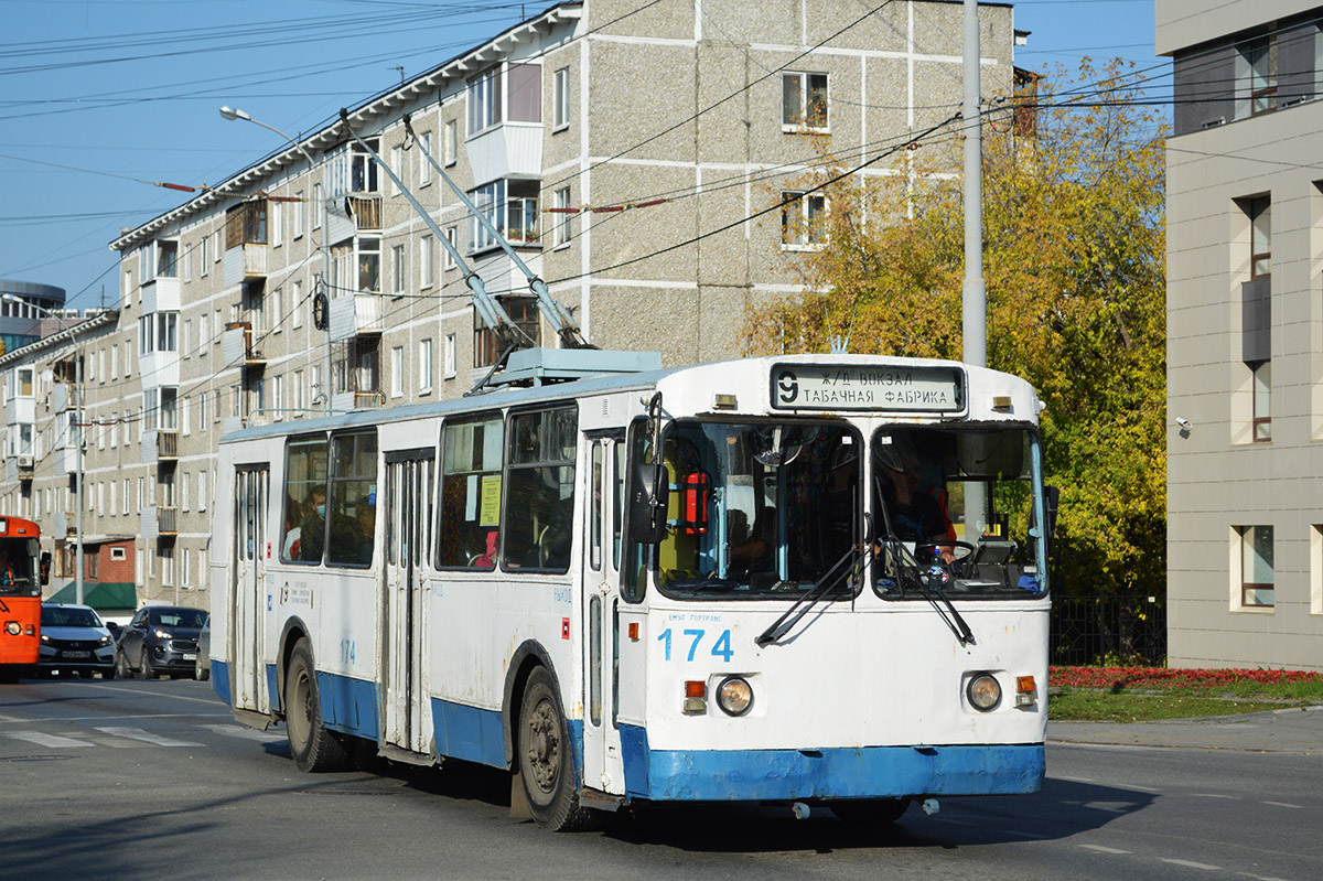 Екатеринбург, ЗиУ-682Г [Г00] № 174