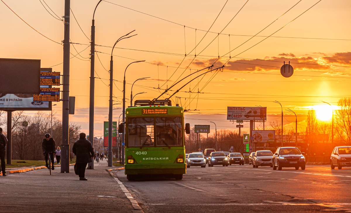 Киев, Киев-12.03 № 4040