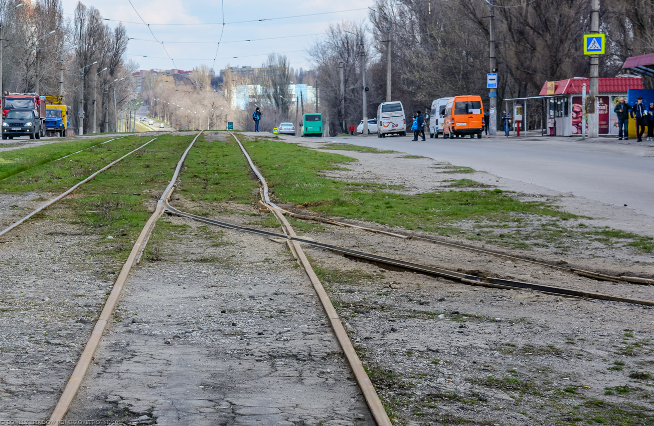 Днепр — Путевое хозяйство и контактная сеть