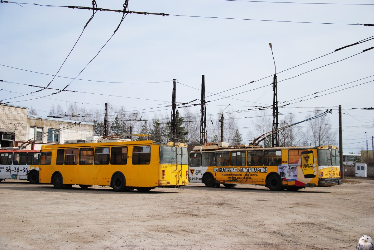 Дзержинск, ЗиУ-682Г-016.02 № 060; Дзержинск, ЗиУ-682Г [Г00] № 038