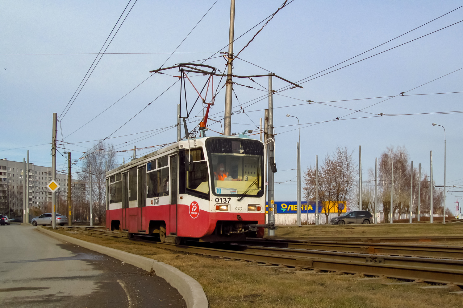 Набережные Челны, 71-619КТ № 0137