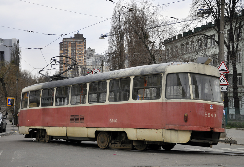 Kiova, Tatra T3SU # 5840
