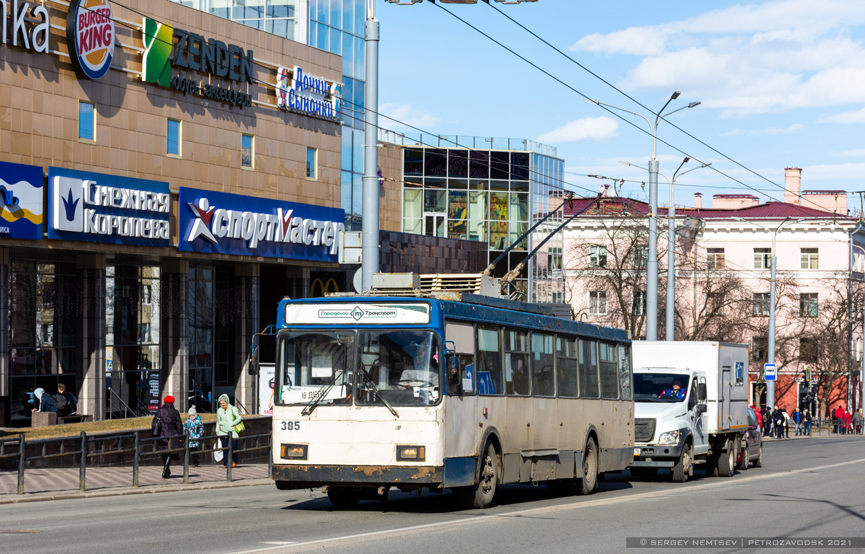 Петрозаводск, ВМЗ-5298-020 № 385