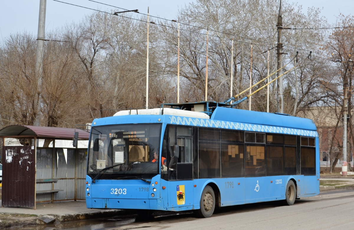 Енгельс, Тролза-5265.00 «Мегаполис» № 3203