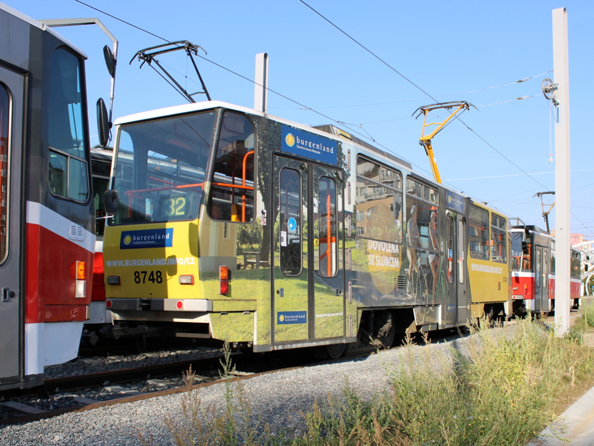 Прага, Tatra T6A5 № 8748 Прага, Tatra T6A5 № 8748