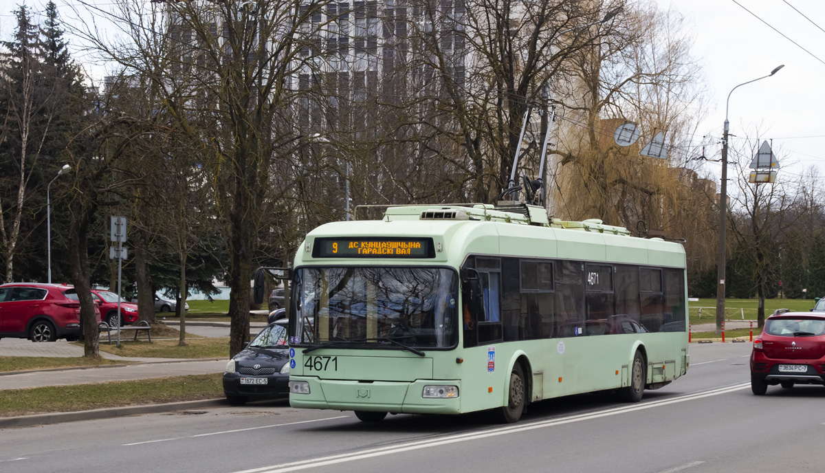 Минск, БКМ 321 № 4671