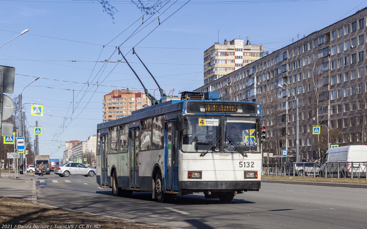 Sankt Petersburg, VMZ-5298-020 Nr. 5132