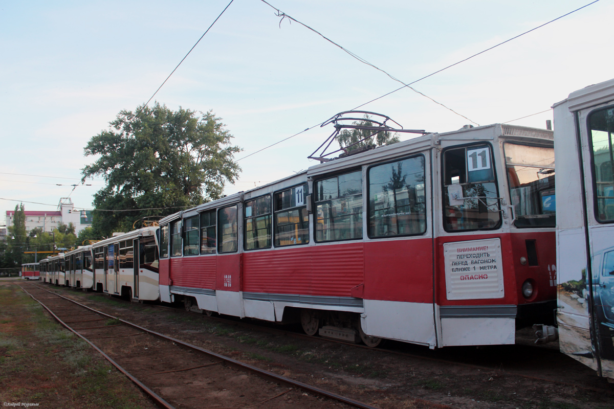 Saratov, 71-605 (KTM-5M3) č. 1240