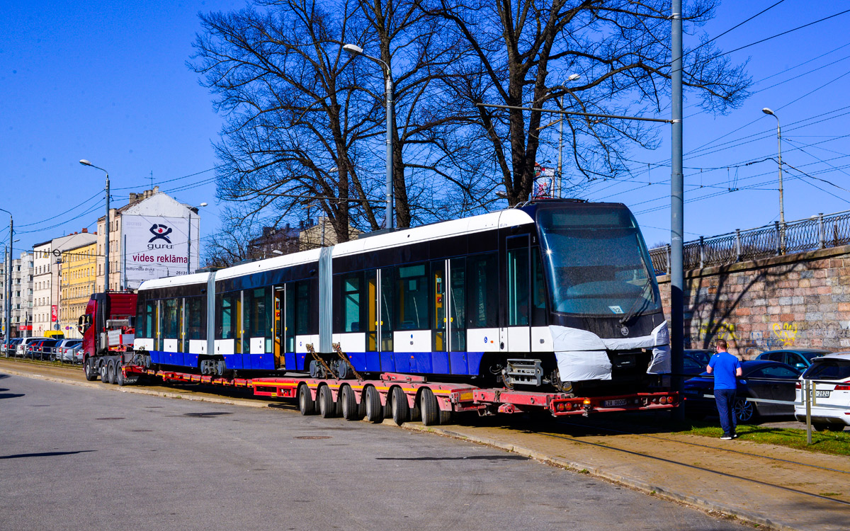 Рига, Škoda 15T2 ForCity Alfa Riga № 57615; Рига — Транспортировка ПС