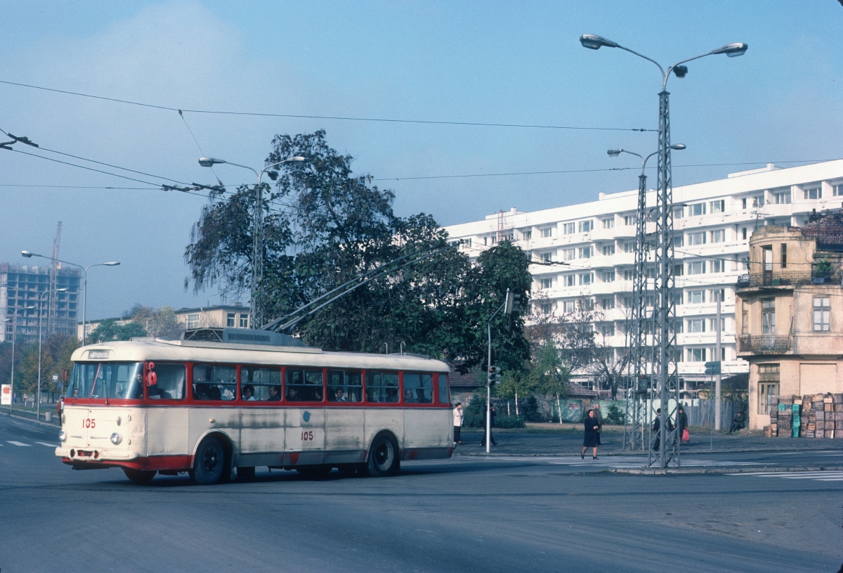 Plovdiv, Škoda 9Tr9 č. 105; Plovdiv — Historical —  Тrolleybus photos