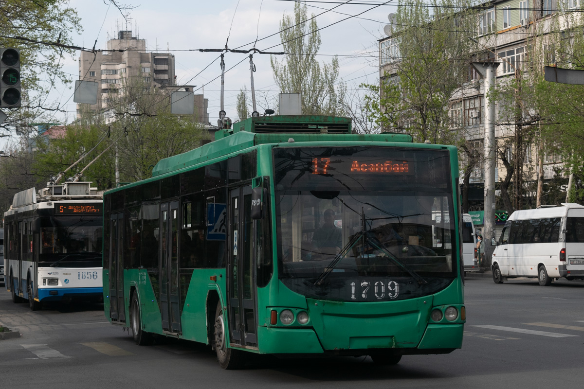 Бишкек, ВМЗ-5298.01 «Авангард» № 1709