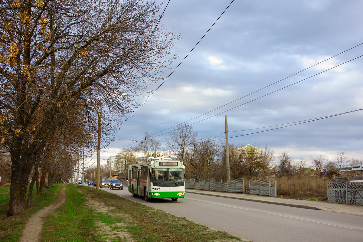Пенза, ЗиУ-682Г-016.02 № 2062