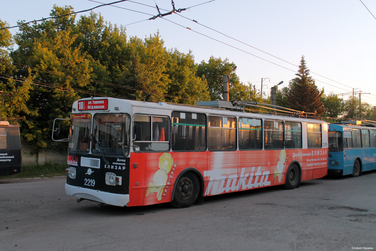 Саратов, ЗиУ-682Г-016 (012) № 2219