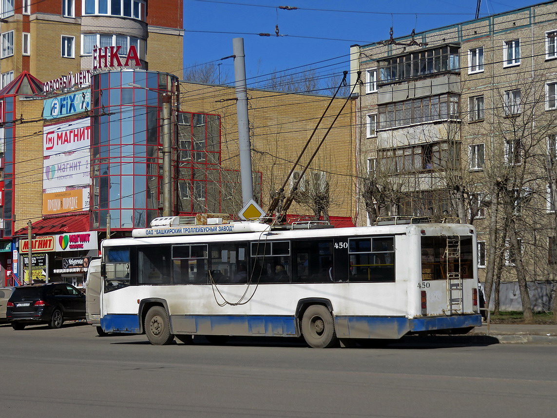 Киров, БТЗ-52764Р № 450