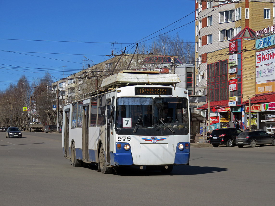 Киров, ЗиУ-682 КР Иваново № 576