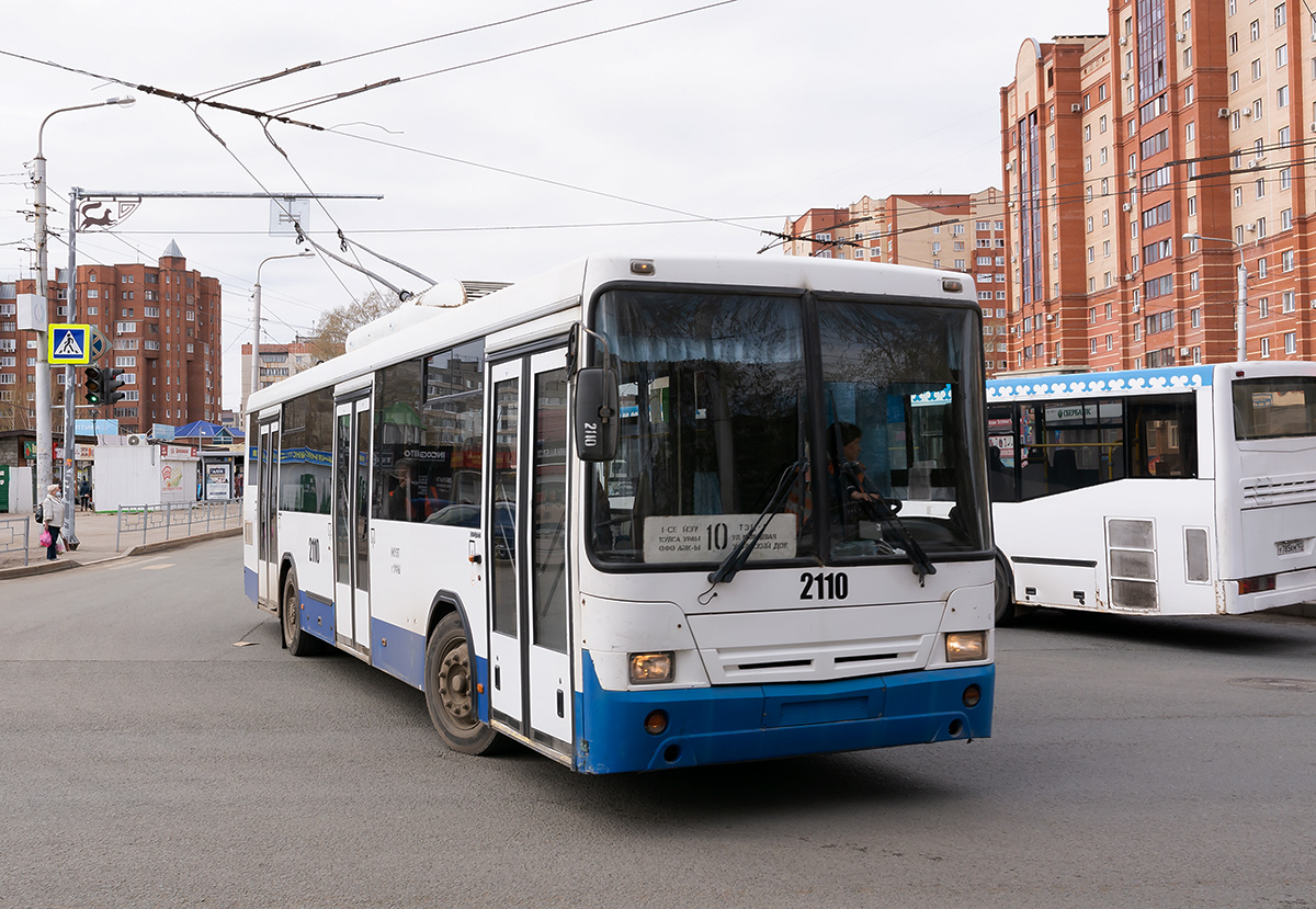 Уфа, НефАЗ-БТЗ 52765Р № 2110