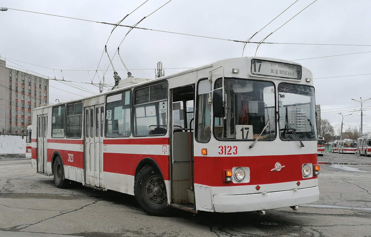 Samara, ZiU-682V-012 [V0A] Nr. 3123; Samara — Trolleybus depot # 3