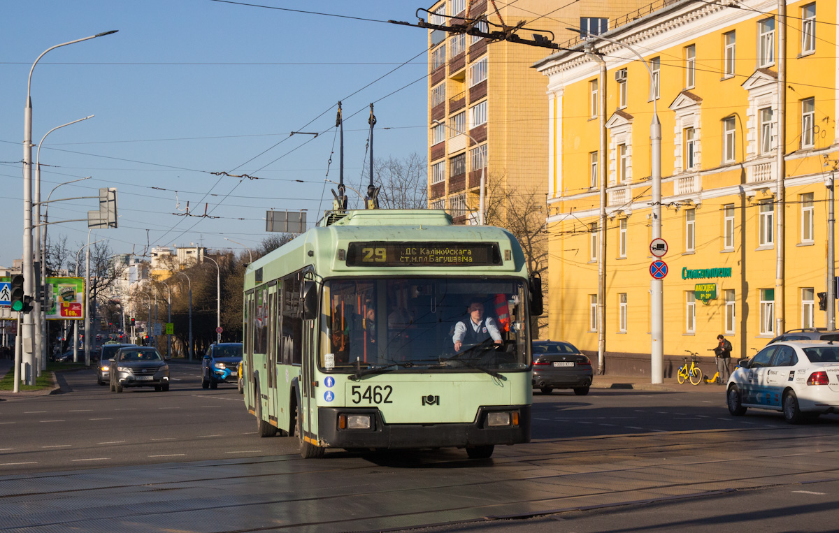 Minsk, BKM 32102 № 5462