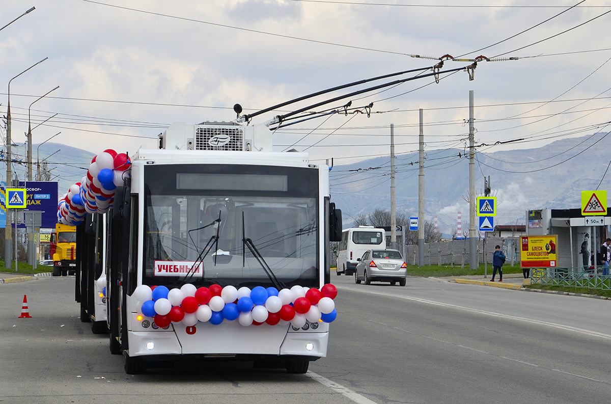 Новороссийск, ВМЗ-5298.01 «Авангард» № 8; Новороссийск — Строительство троллейбусной линии по Южной улице