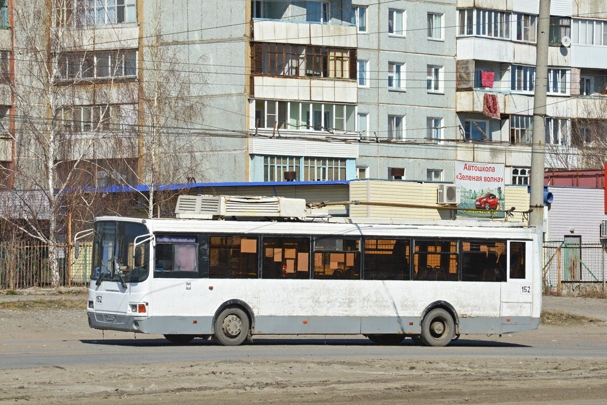Омск, ЛиАЗ-52803 № 152