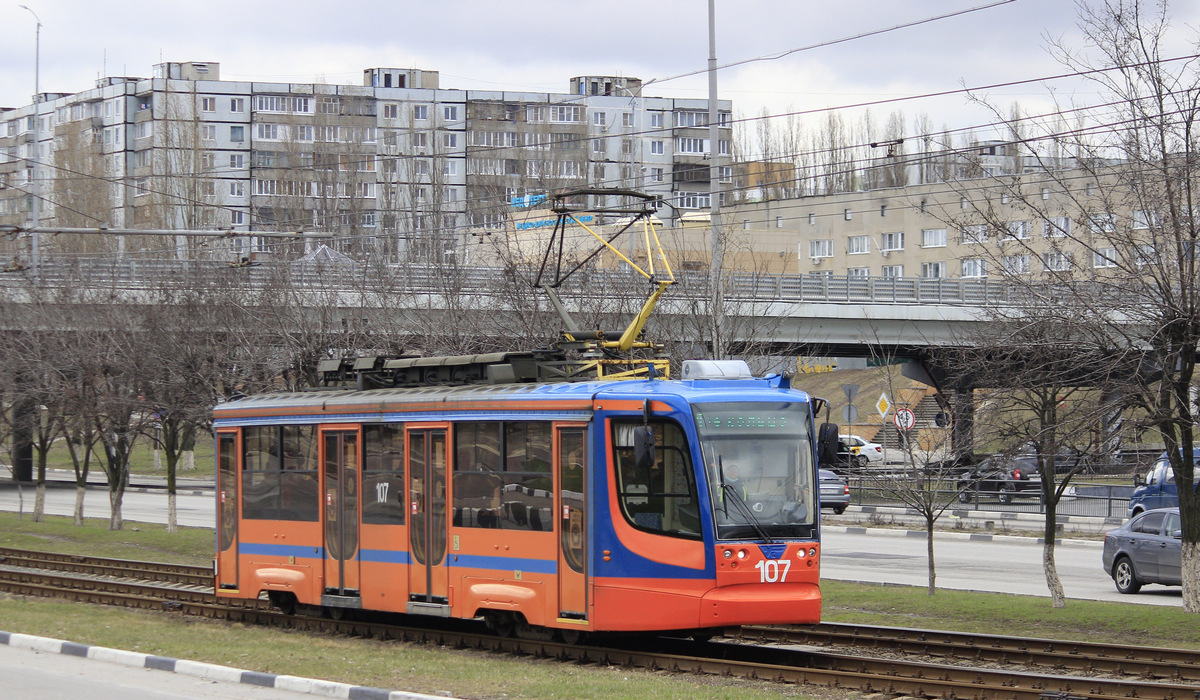 Старый Оскол, 71-623-02 № 107; Старый Оскол — Достопримечательности вдоль трамвайной линии