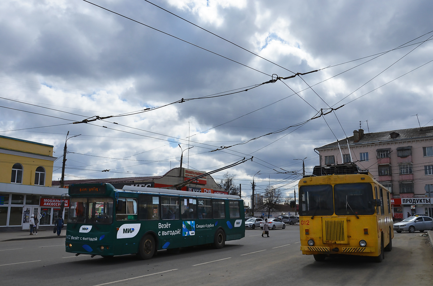 Орёл, ЗиУ-682Г-016.05 № 1142; Орёл, КТГ-2 № 012