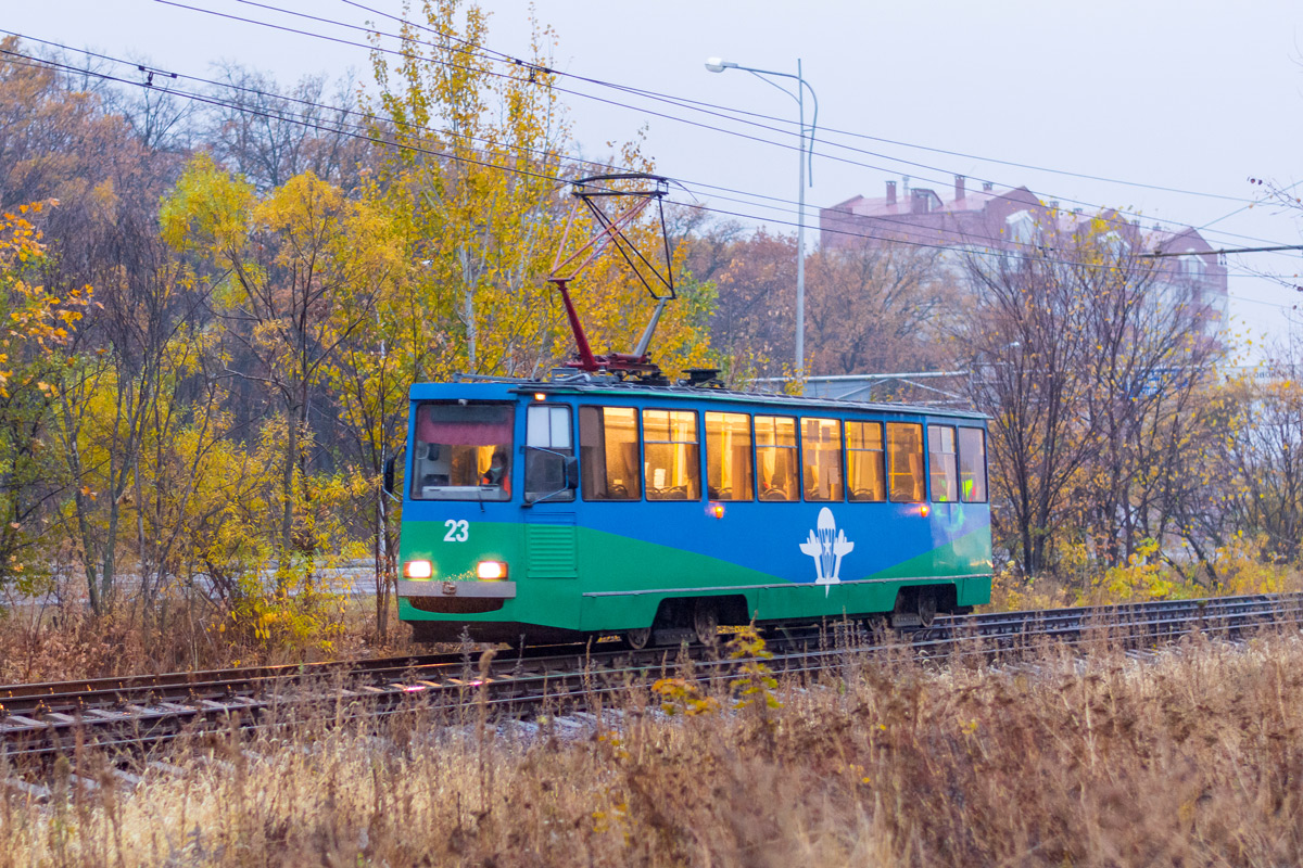 Stary Oskol, 71-605 (KTM-5M3) Br. 23; Stary Oskol — Tram and Nature