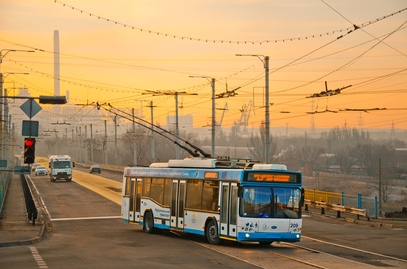 Мариуполь, Дніпро Т103 № 209