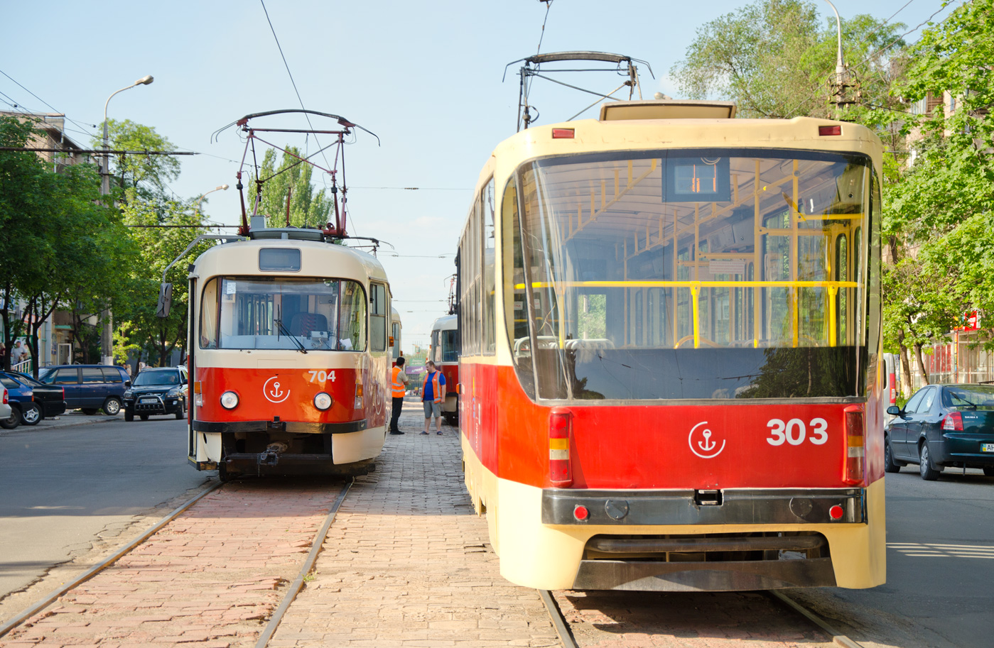 Мариуполь, Tatra T3SUCS № 704; Мариуполь, К1 № 303