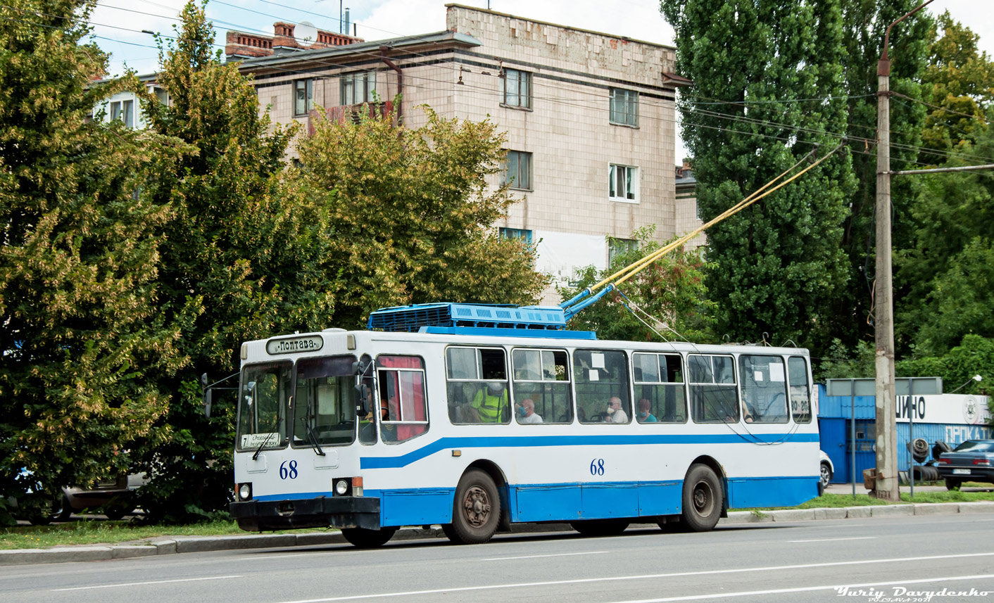 Полтава, ЮМЗ Т2 № 68