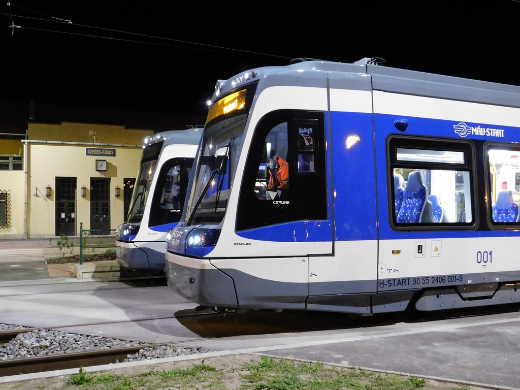 Сегед, Stadler Citylink № 001 (406 001)