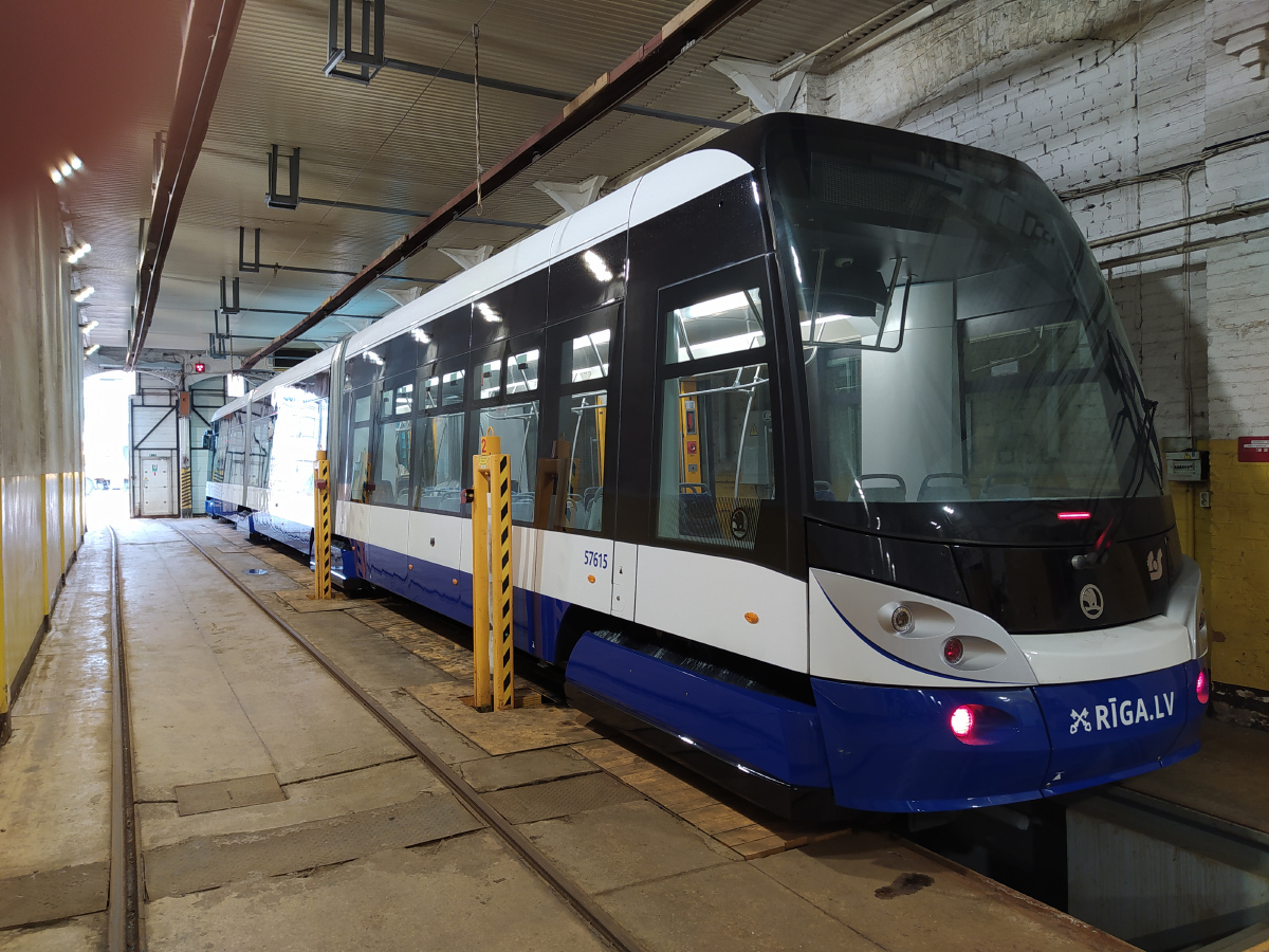 Рига, Škoda 15T2 ForCity Alfa Riga № 57615