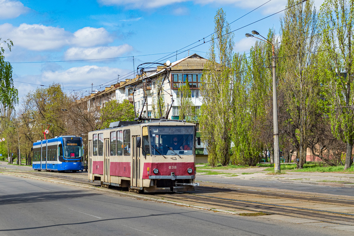 Kyiv, Tatra T6B5SU # 038