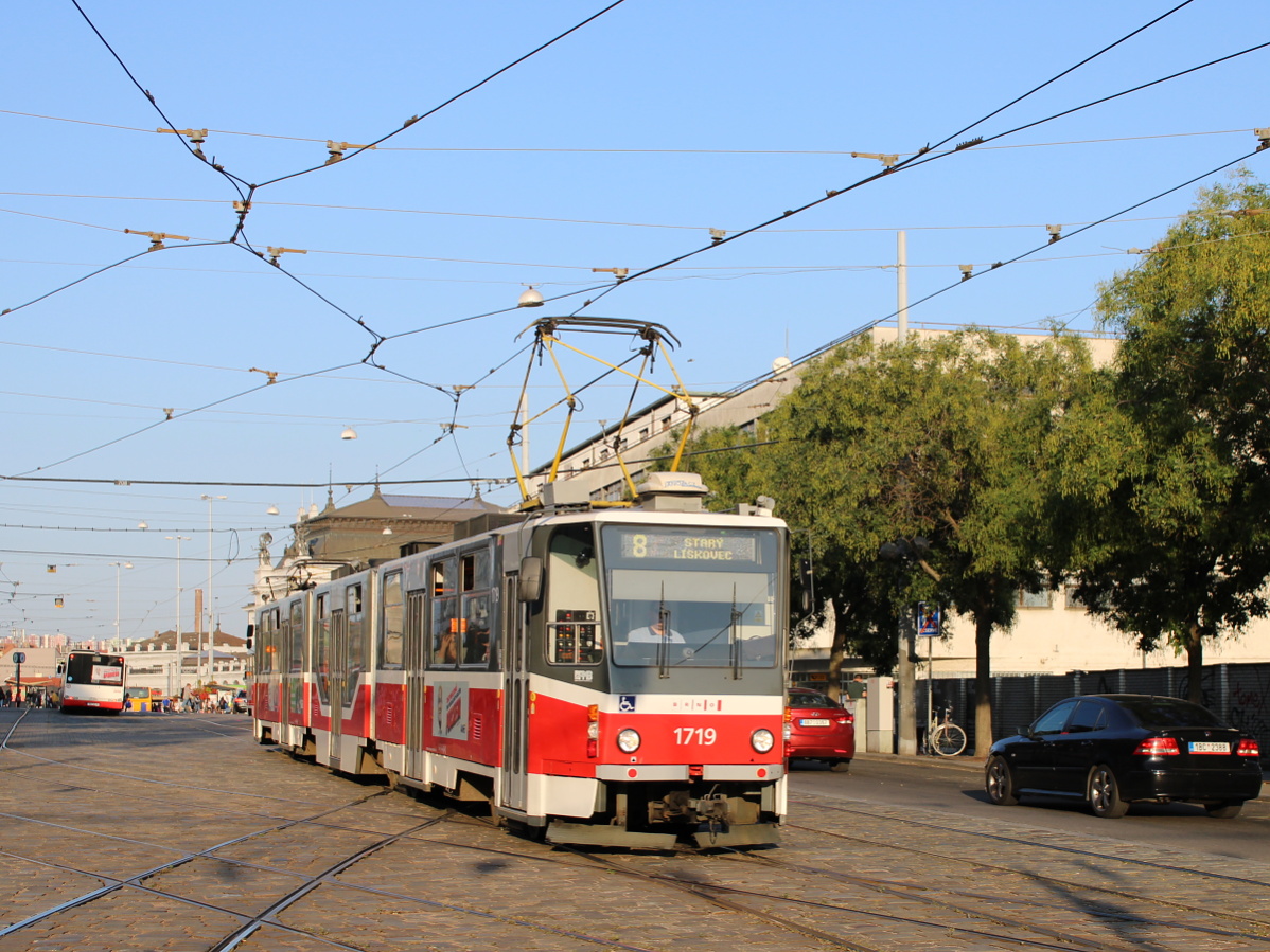 Brno, Tatra KT8D5R.N2 č. 1719
