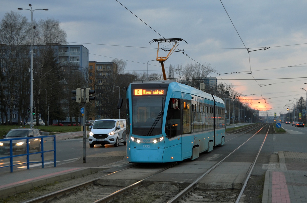 Ostrava, Stadler Tango NF2 č. 1732