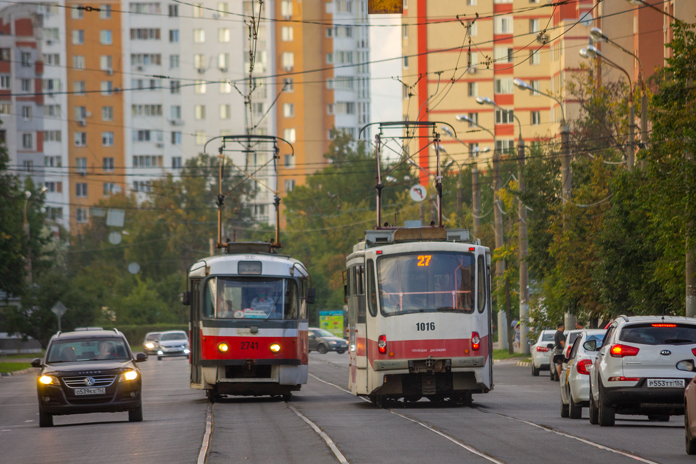 Nizhny Novgorod, Tatra T3SU GOH TRZ č. 2741; Nizhny Novgorod, 71-407 č. 1016