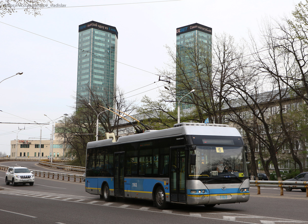 Almaty, YoungMan JNP6120GDZ (Neoplan Kazakhstan) č. 1163