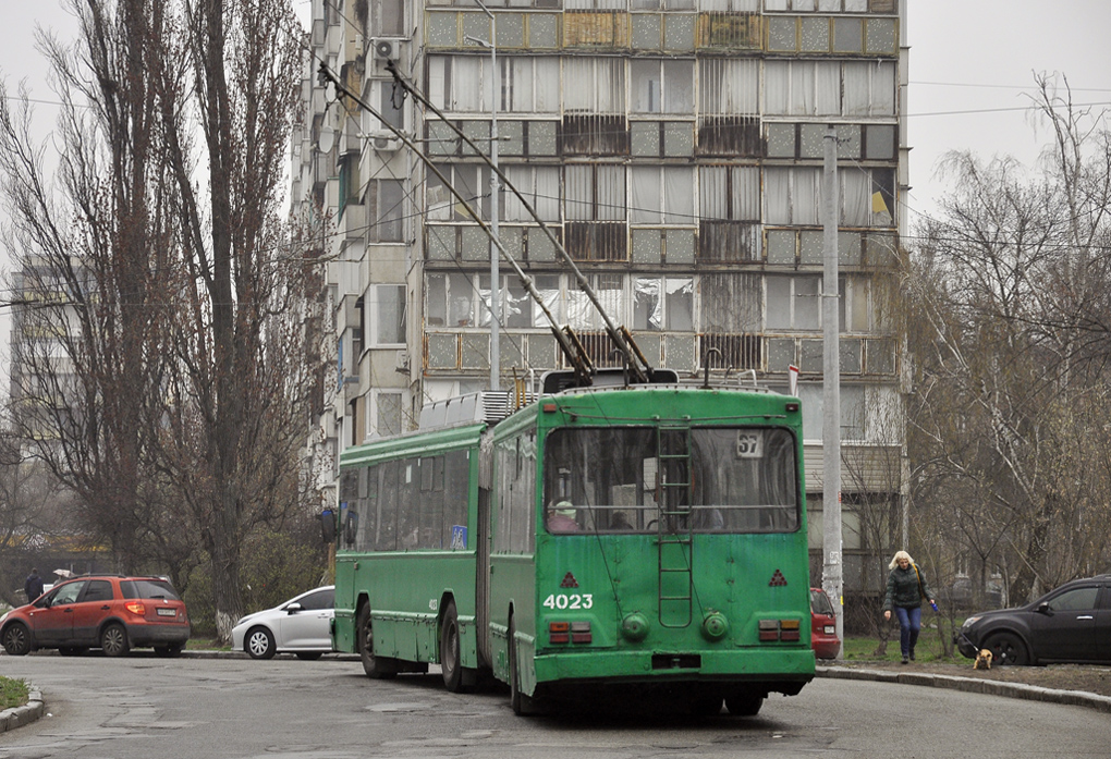 Киев, Киев-12.03 № 4023