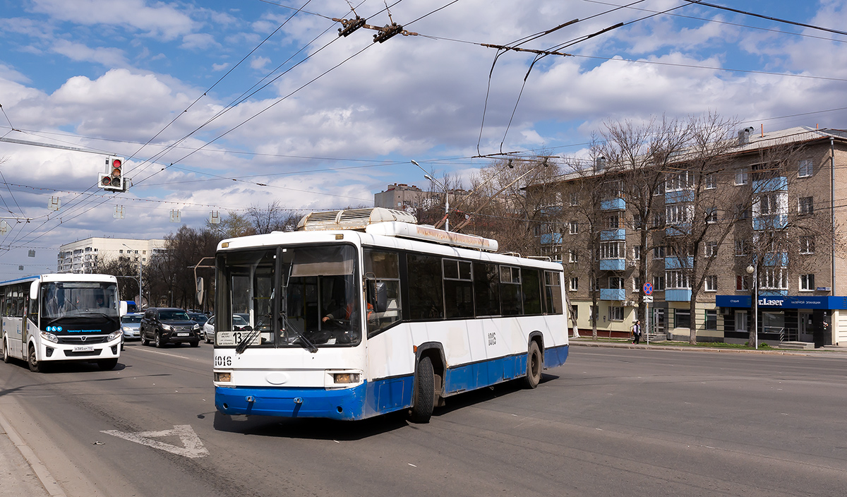 Уфа, БТЗ-52767Р № 1016