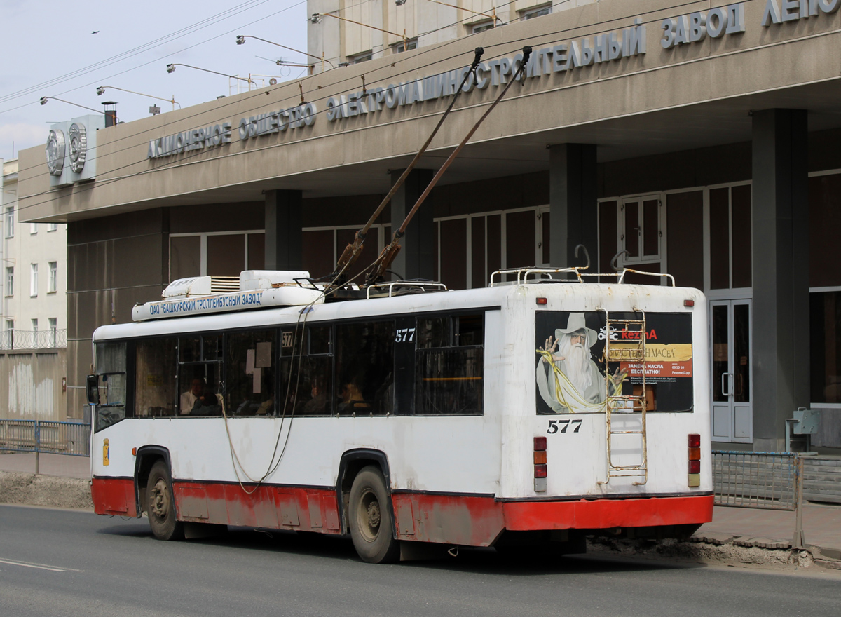 Киров, БТЗ-52764Р № 577