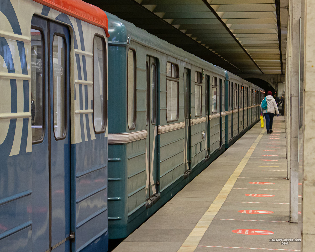 Москва, 81-714.5М (МВМ) № 0947