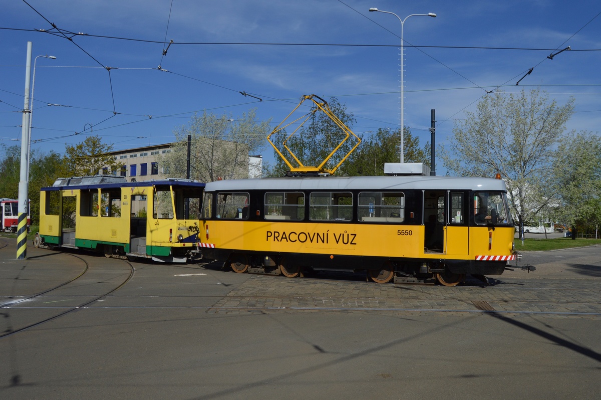 Прага, Tatra KT8D5 № 9104; Прага, Tatra T3M № 5550