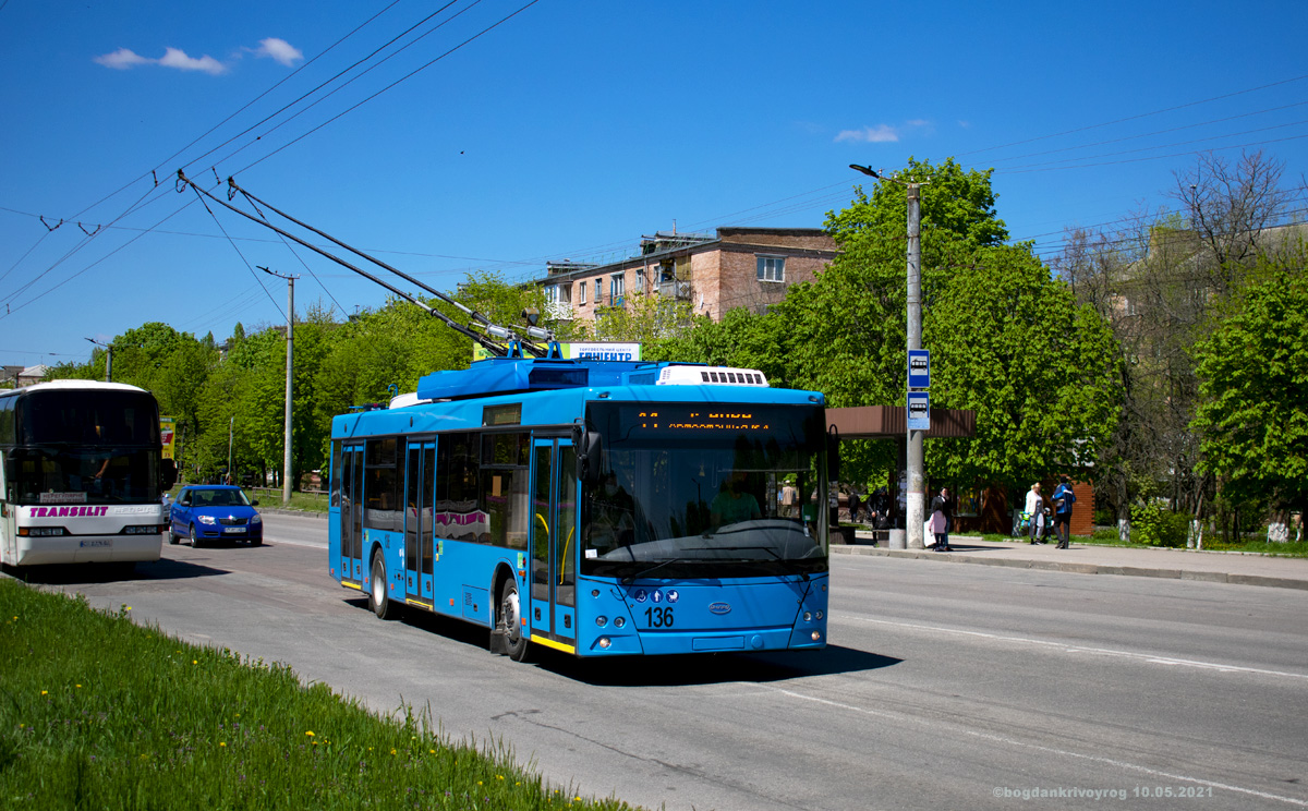Кропивницкий, Дніпро Т203 № 136