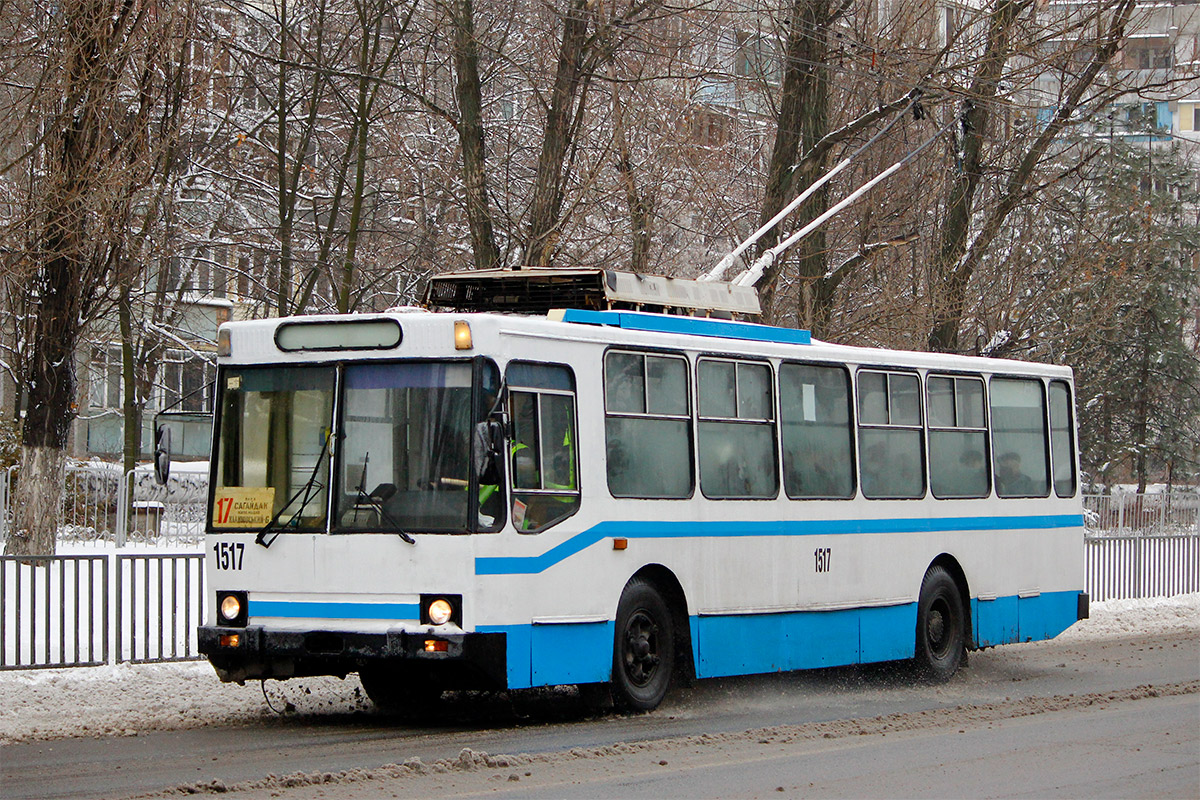 Днепр, ЮМЗ Т2 № 1517