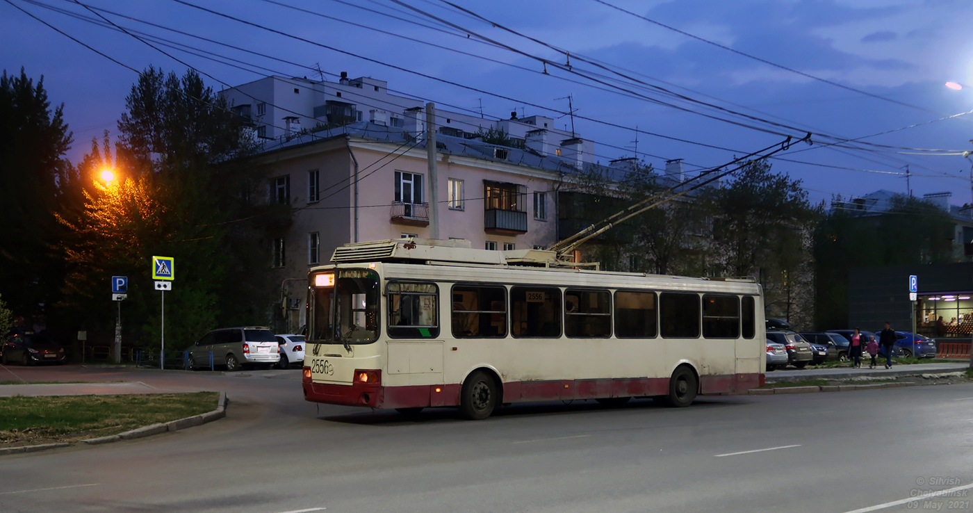 Челябинск, ЛиАЗ-5280 (ВЗТМ) № 2556
