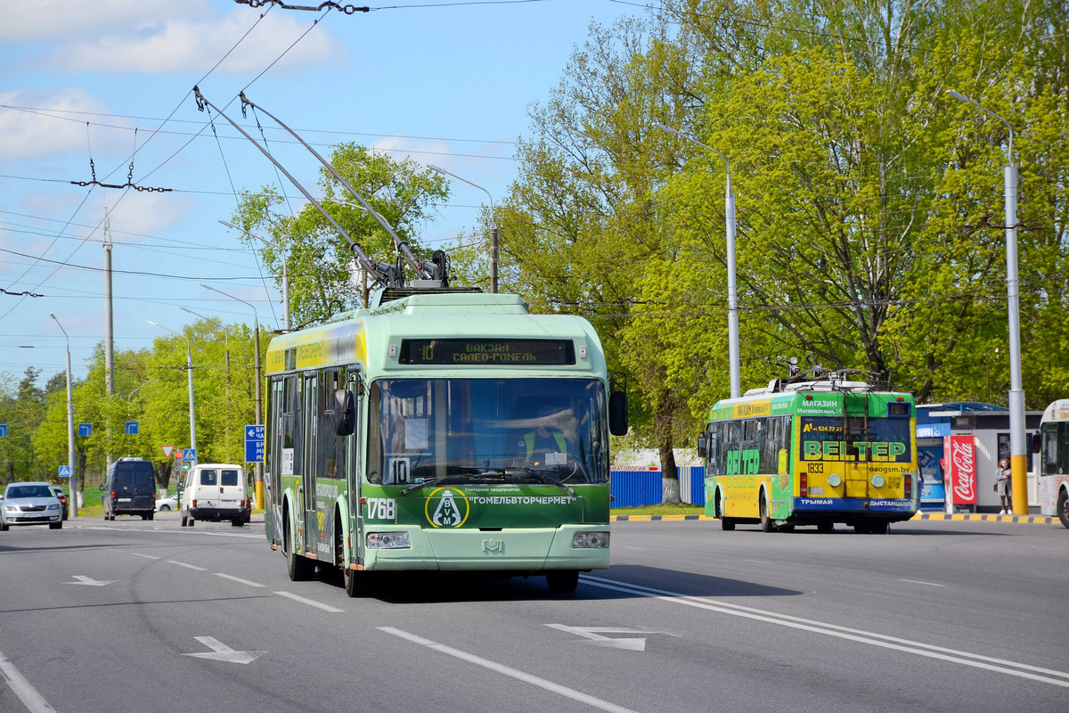 Гомель, БКМ 32102 № 1768