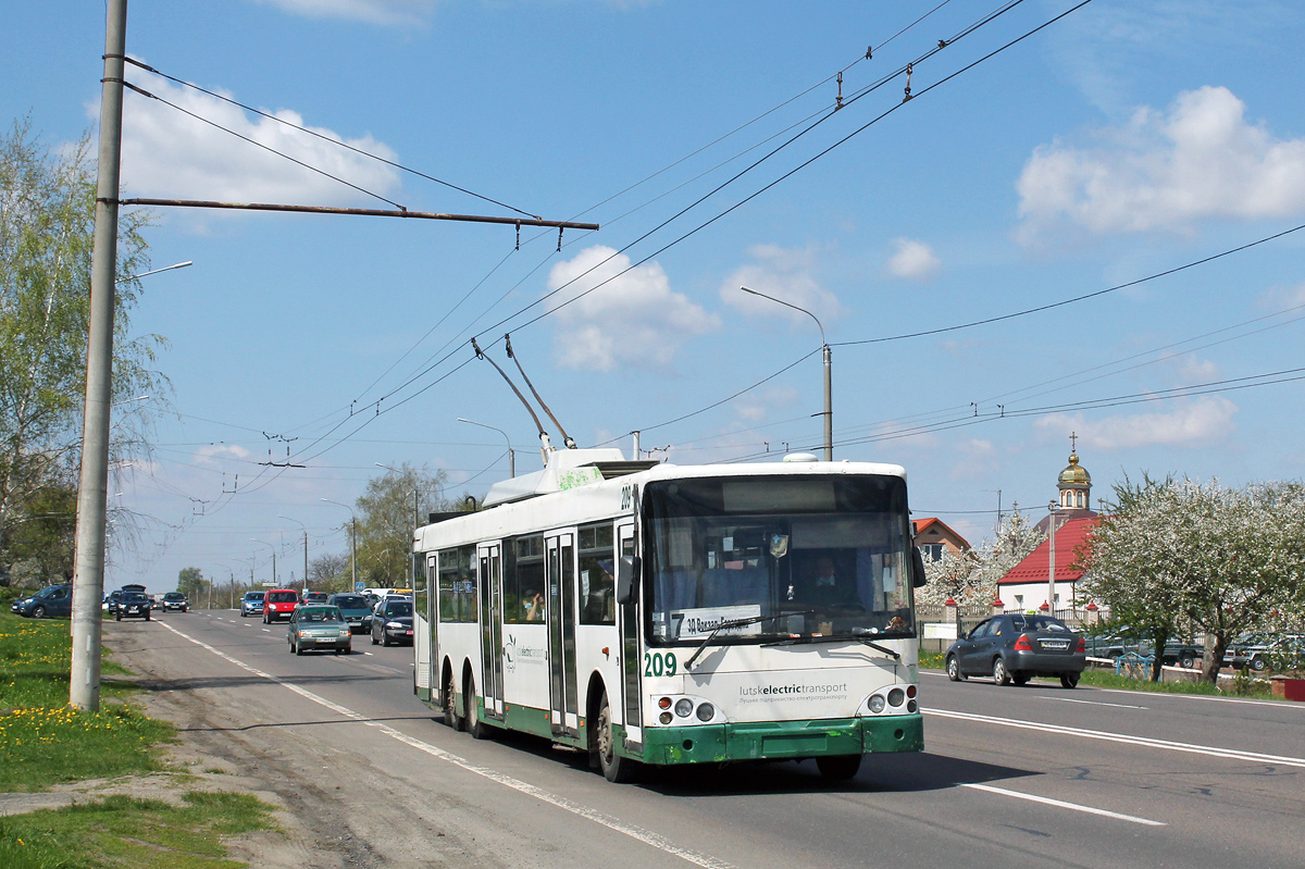 Lutsk, Bogdan E231 # 209; Lutsk — Memorial Sunday, routes to Harazdzha Lutsk, Bogdan E231 # 209; Lutsk — Memorial Sunday, routes to Harazdzha