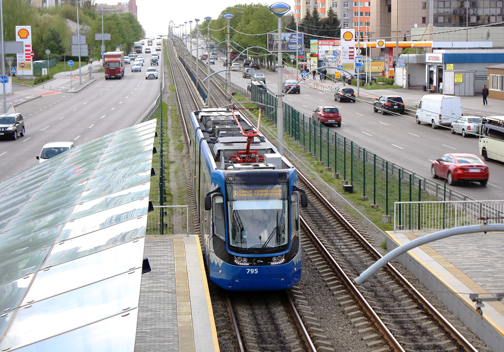 Киев, PESA 71-414К (Fokstrot) № 795