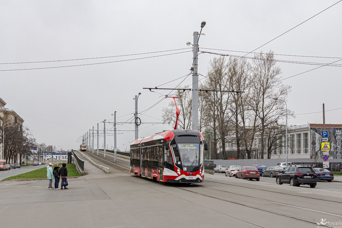 Санкт-Петербург, 71-923М «Богатырь-М» № 8944